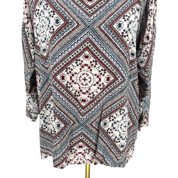 J. Jill Diamond Print Blouse Size LARGE 3/4 Sleeve Boat Neck Abalone Button Back - Picture 5 of 15